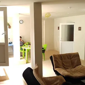  ホステル Comfort グルジア