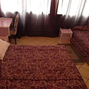 Boustane Otel